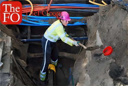 Why is fiber optic communication technology more secure?